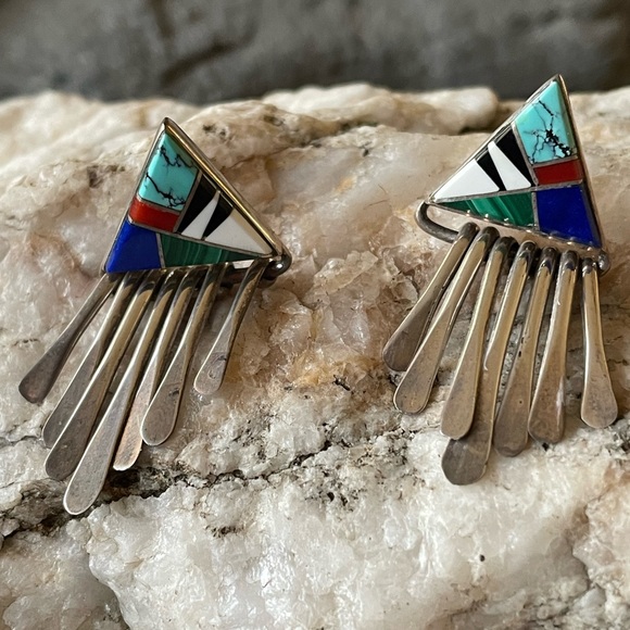 Vintage Zuni Native American Dangle Earrings - Picture 5 of 12